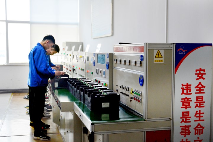 变频器厂家|为什么定制的变频器更好？
