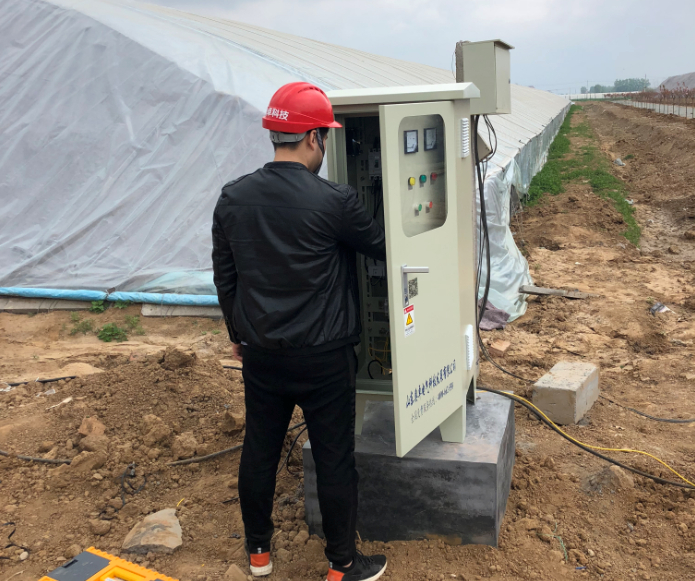 变频器厂家 | 雨季变频器总受潮？2 个防护 ...