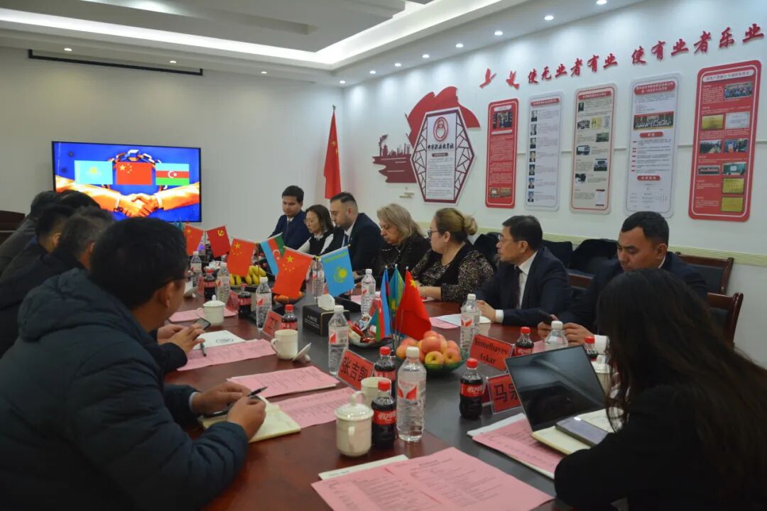 丝路牵手、赋能共赢 | 哈萨克斯坦、阿塞拜 ...